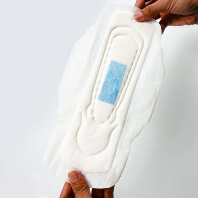 Хорошая цена. Частный бренд Ультрамягкие ежедневные 290 мм женские прокладки одноразовые санитарные салфетки онлайн